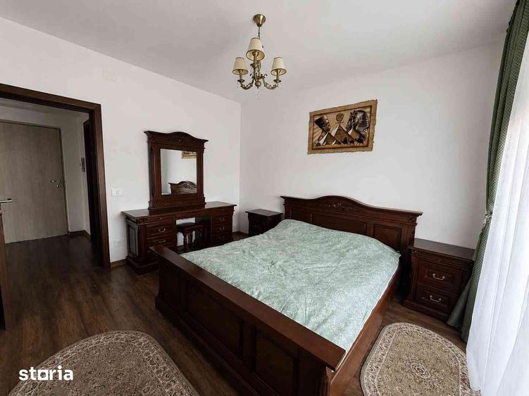 Apartament cu 3 camere decomandat în Nufărul