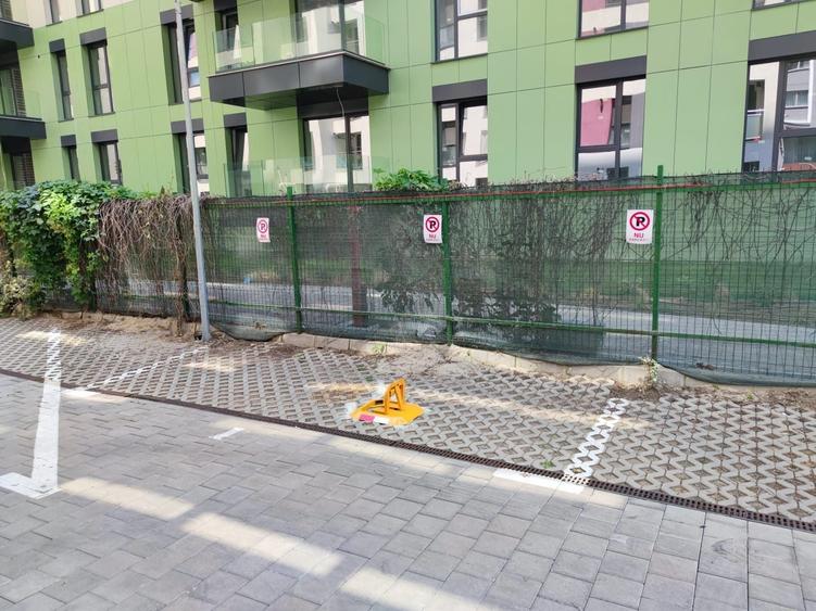 Garsonieră decomandată în Splaiul Independenței