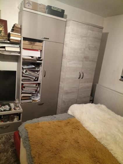 Apartament cu 3 camere decomandat în Griviței