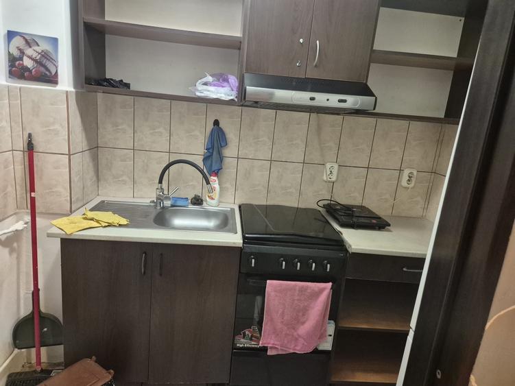 Garsonieră semidecomandată în Rogerius