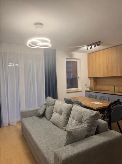 Apartament cu 2 camere semidecomandat, mobilat în Mănăștur