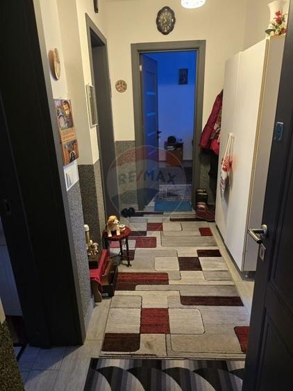 Apartament cu 2 camere decomandat, mobilat în Ultracentral