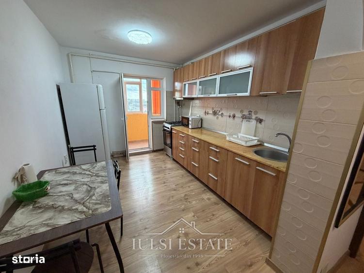Apartament cu 2 camere decomandat în Malu Roșu