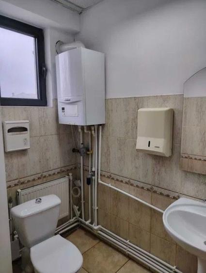 Birou, de 106 mp, în Târgu Cucu