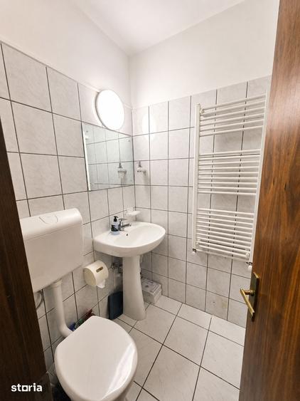 Apartament cu 3 camere în Nerva Traian