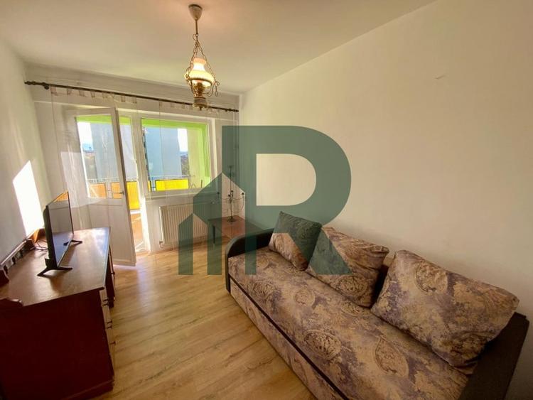 Apartament cu 3 camere decomandat, mobilat în Mihai Viteazul