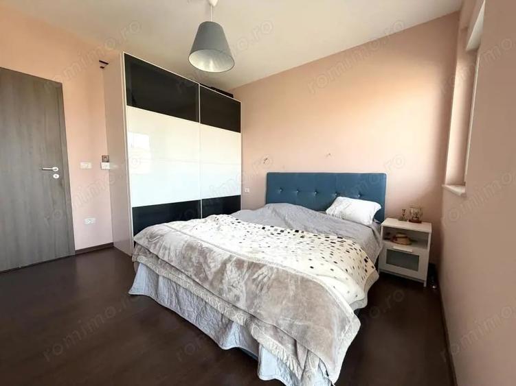 Apartament cu 3 camere decomandat, mobilat în Bucovina