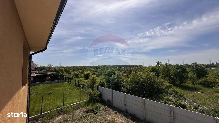 Casă cu 4 camere în Dumbrăveni