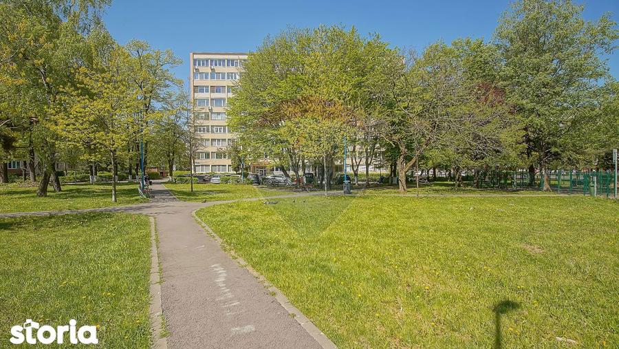 Apartament cu 3 camere, mobilat în Gării