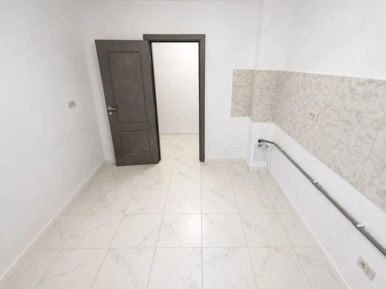 Apartament cu 2 camere semidecomandat în Poarta 6