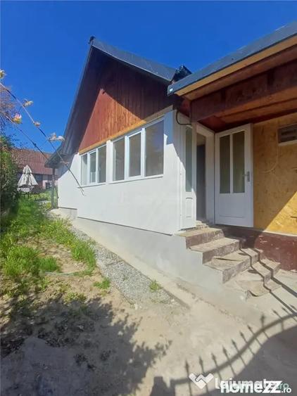 Casă cu 2 camere cu Teren 270 Mp în Săliște