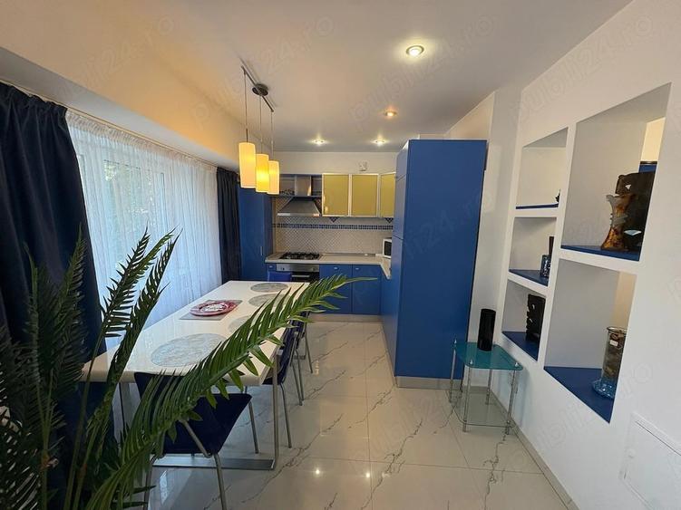Apartament cu 3 camere decomandat în Unirii