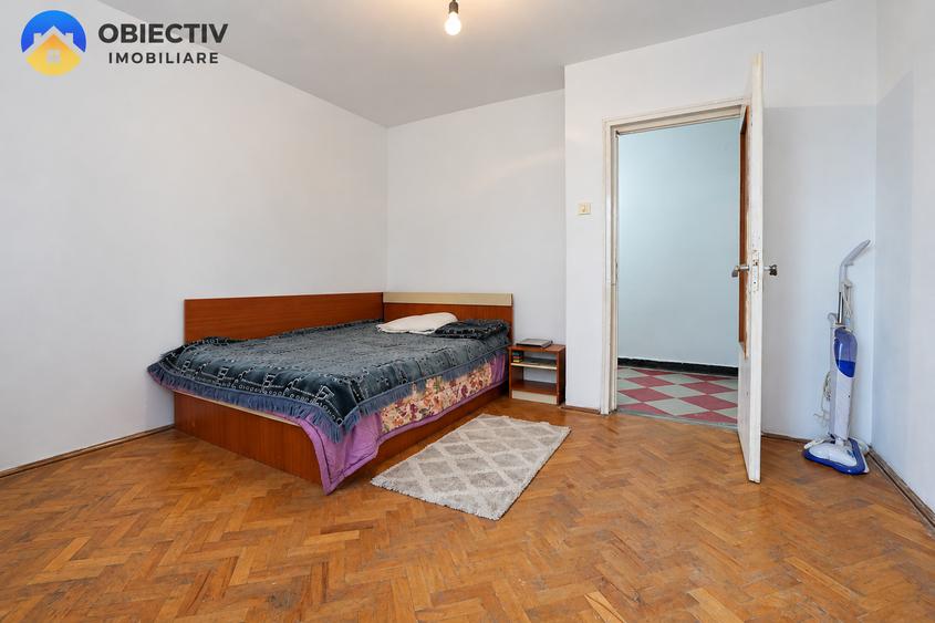 Apartament cu 3 camere semidecomandat în Central