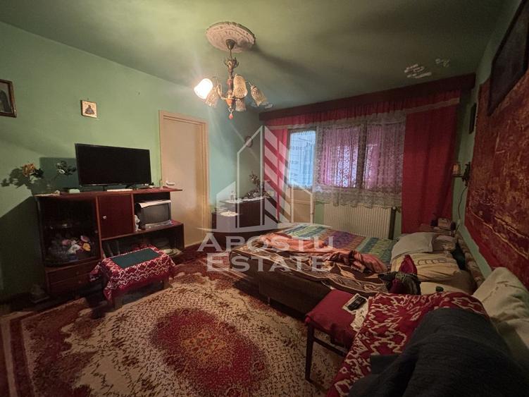 Apartament cu 2 camere semidecomandat în Spitalul Județean