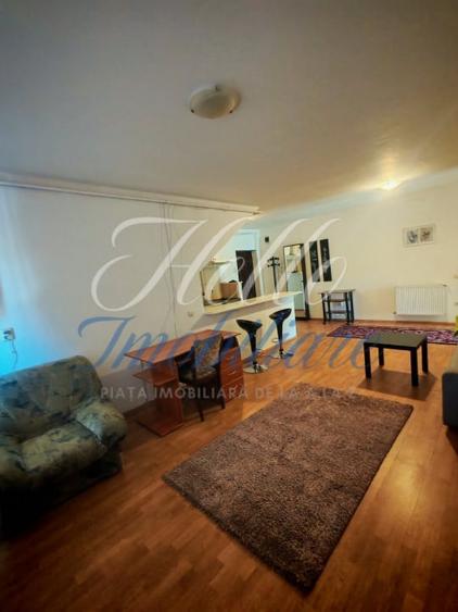 Apartament cu 2 camere decomandat în Florești