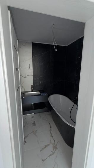 Apartament cu 3 camere decomandat în Măgurele