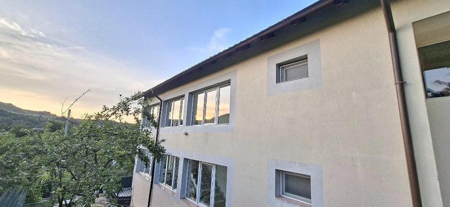 Casă cu Teren 460 Mp în Ștefănești