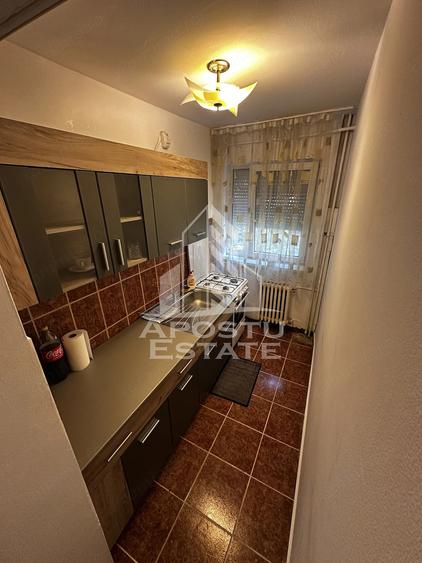 Apartament cu 2 camere decomandat, mobilat în Tipografilor