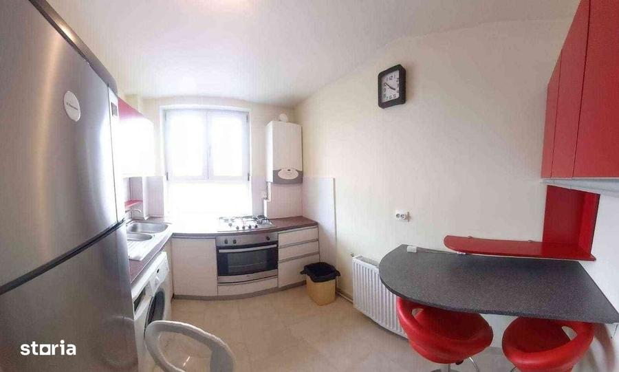 Apartament cu 3 camere decomandat în Ultracentral