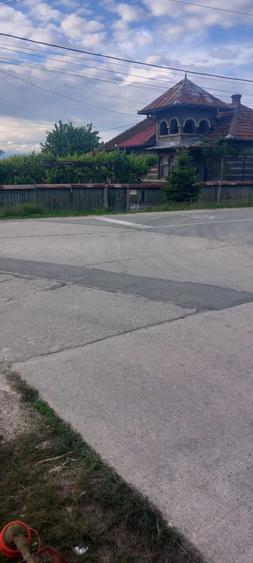 Casă cu Teren 2570 Mp în Central