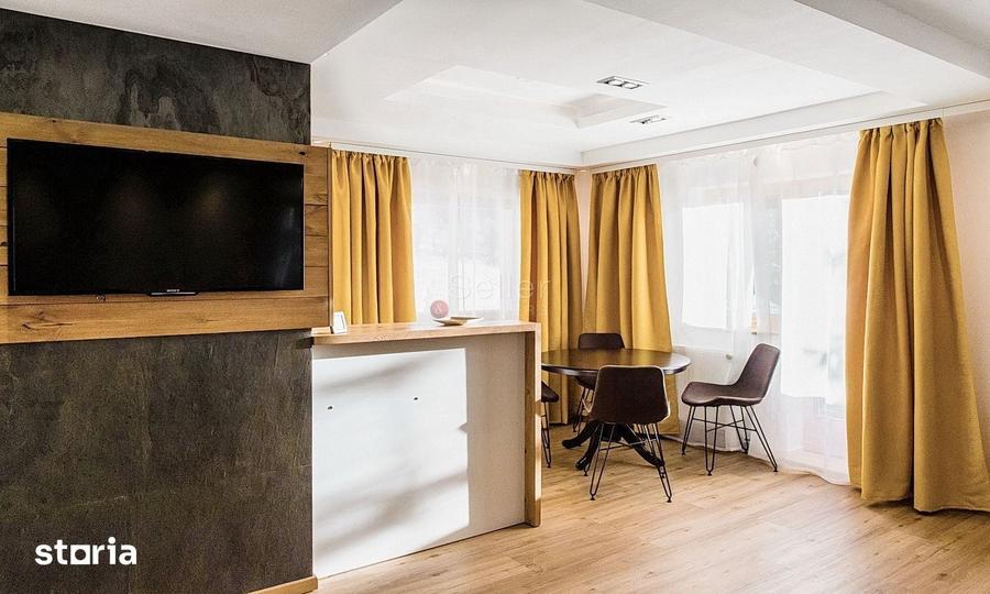 Apartament cu 3 camere decomandat în Central