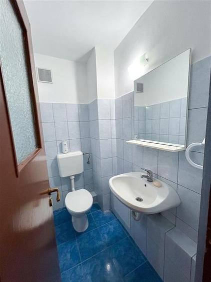 Apartament cu 3 camere decomandat în Dacia