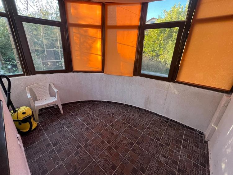 Apartament cu 3 camere în Bragadiru