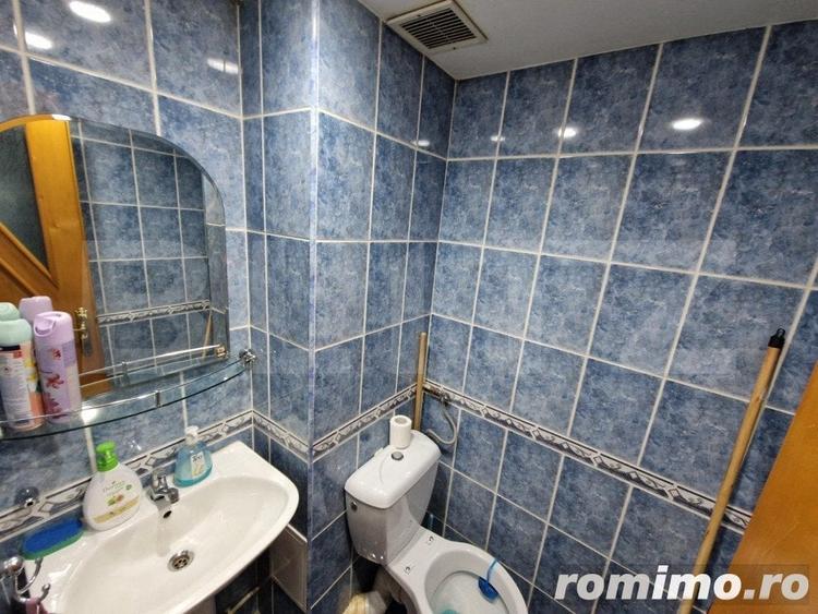 Apartament cu 3 camere decomandat în Ampoi 2