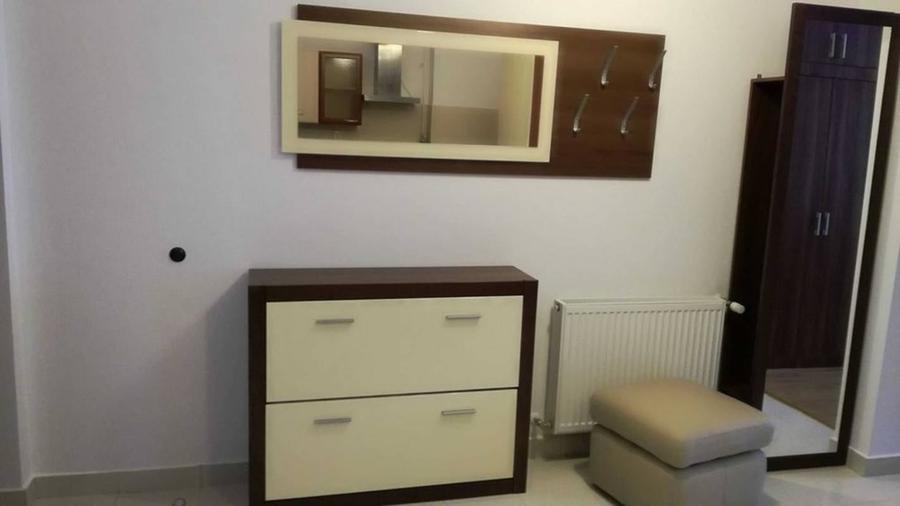 Apartament cu 2 camere în Plopilor