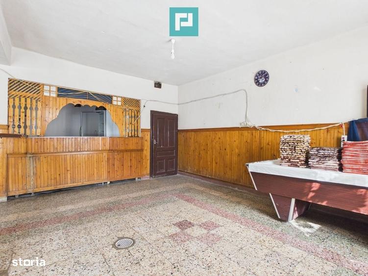 Spațiu comercial, de 200 mp, în Iratoșu