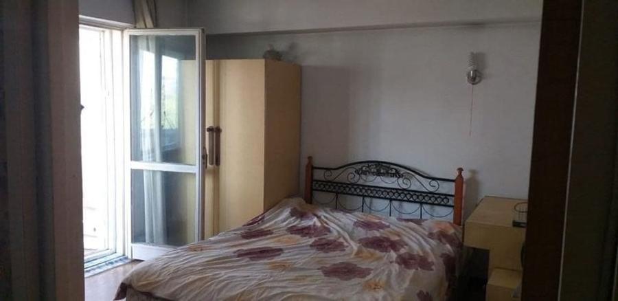 Apartament cu 3 camere decomandat în Obor