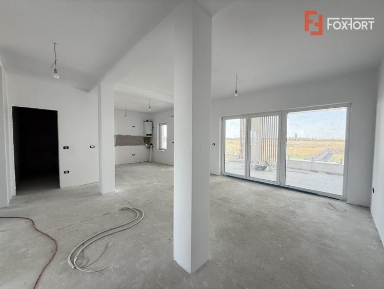 COMISION 0% Apartament cu 3 camere si terasa de 25 mp, etaj 1 - Torontalului - 17
