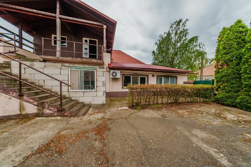 Casă individuală cu 4 camere cu Teren 558 Mp în Sud-Vest