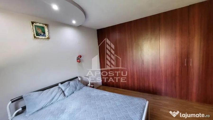 Casă cu 4 camere cu Teren 574 Mp în Aradului