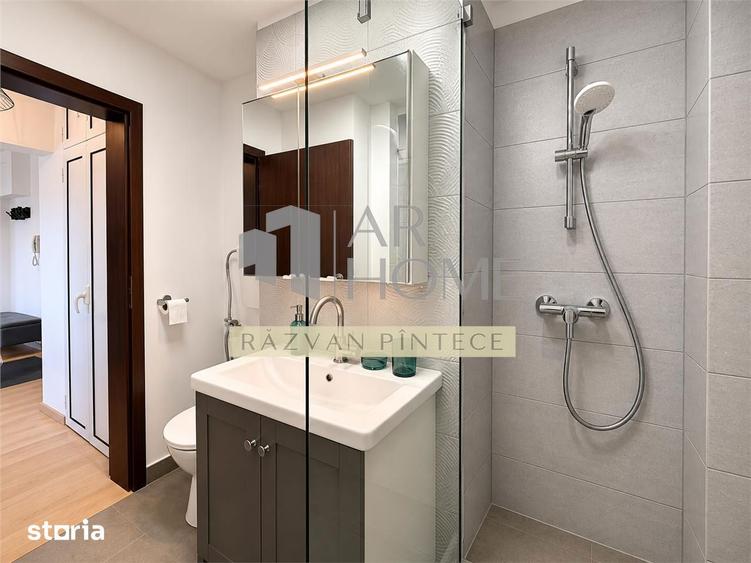 Apartament cu 2 camere decomandat, mobilat în Republicii