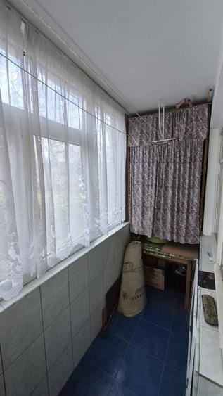 Apartament cu 2 camere, mobilat în Km 4-5