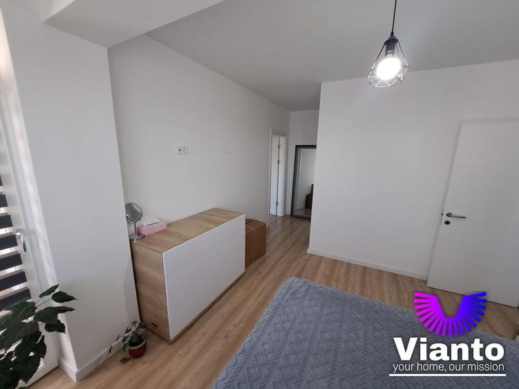 Apartament cu 3 camere semidecomandat, mobilat în Industrial Est