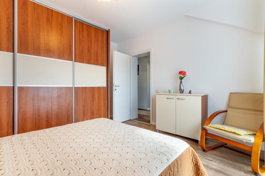 Duplex cu 5 camere cu Canalizare în Florești