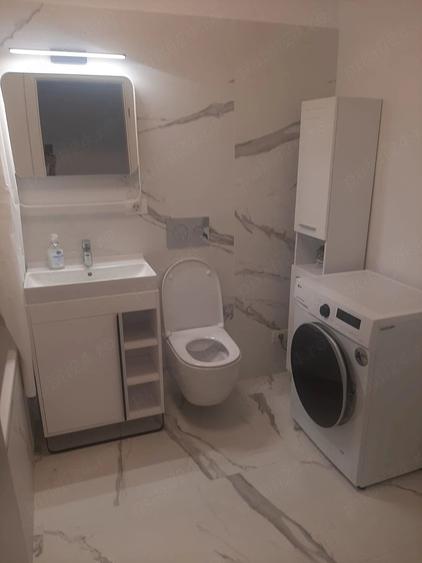 Apartament cu 2 camere decomandat, mobilat în Aurel Vlaicu
