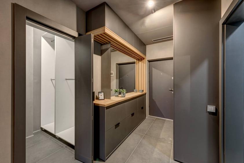 Apartament cu 2 camere decomandat, mobilat în Mogoșoaia