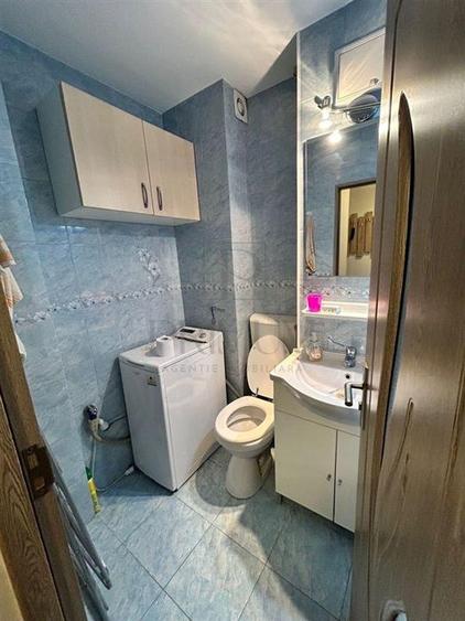 Apartament cu 2 camere decomandat, mobilat în Dâmbovița