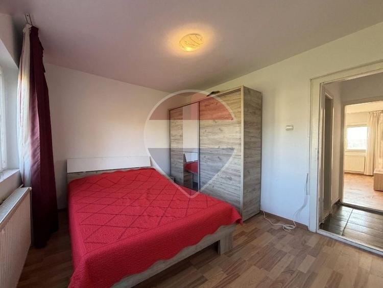 Apartament cu 2 camere decomandat în Lipovei