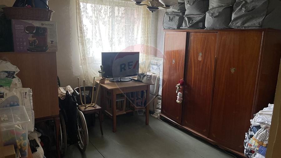 Apartament cu 2 camere decomandat, mobilat în Progresul