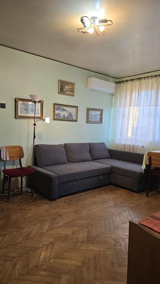 Apartament cu 2 camere semidecomandat în Militari