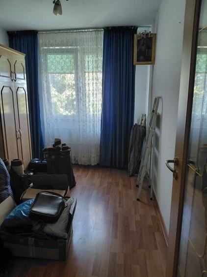 Apartament cu 2 camere decomandat în Micro 19