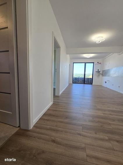 Apartament cu 3 camere decomandat în Baciu