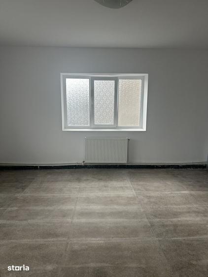 Casă cu 4 camere cu Teren 50 Mp în Central