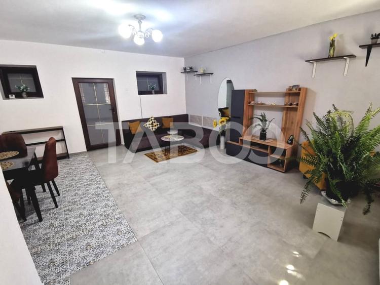 Apartament cu 2 camere nedecomandat, mobilat în Orașul de Jos