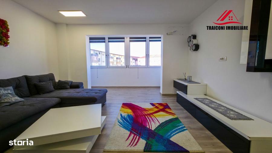 Apartament cu 3 camere decomandat, mobilat în Iosefin