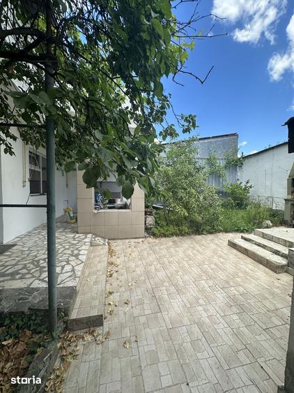 Casă cu 4 camere cu Teren 223 Mp în Cantacuzino